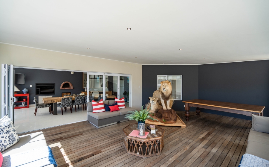 7 Bedroom Property for Sale in Royal Alfred Marina Eastern Cape